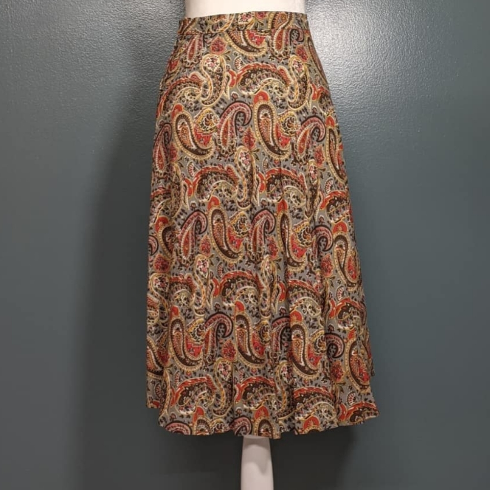 SOLD 1970s ILGWU Paisley Side Zip Skirt